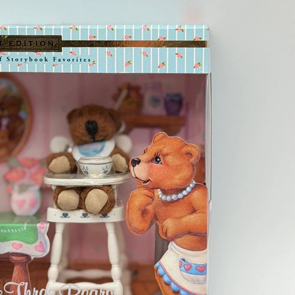 Barbie Collector Edition Goldilocks and the Three Bears Kelly Doll Set 2000